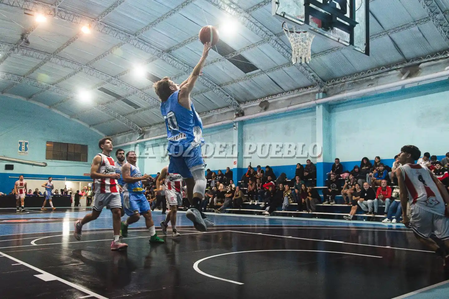 Perrone de Club de Pelota busca un nuevo doble solo ante el aro