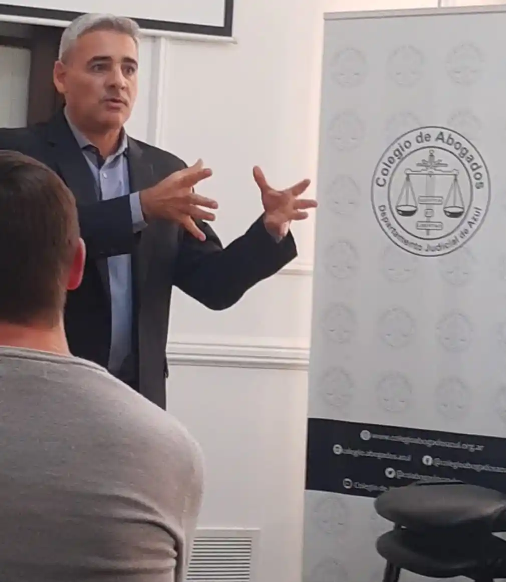El diputado nacional Ramiro Gutiérrez presentó el Manual de Derechos y Garantías de las Personas Víctimas de Delitos.