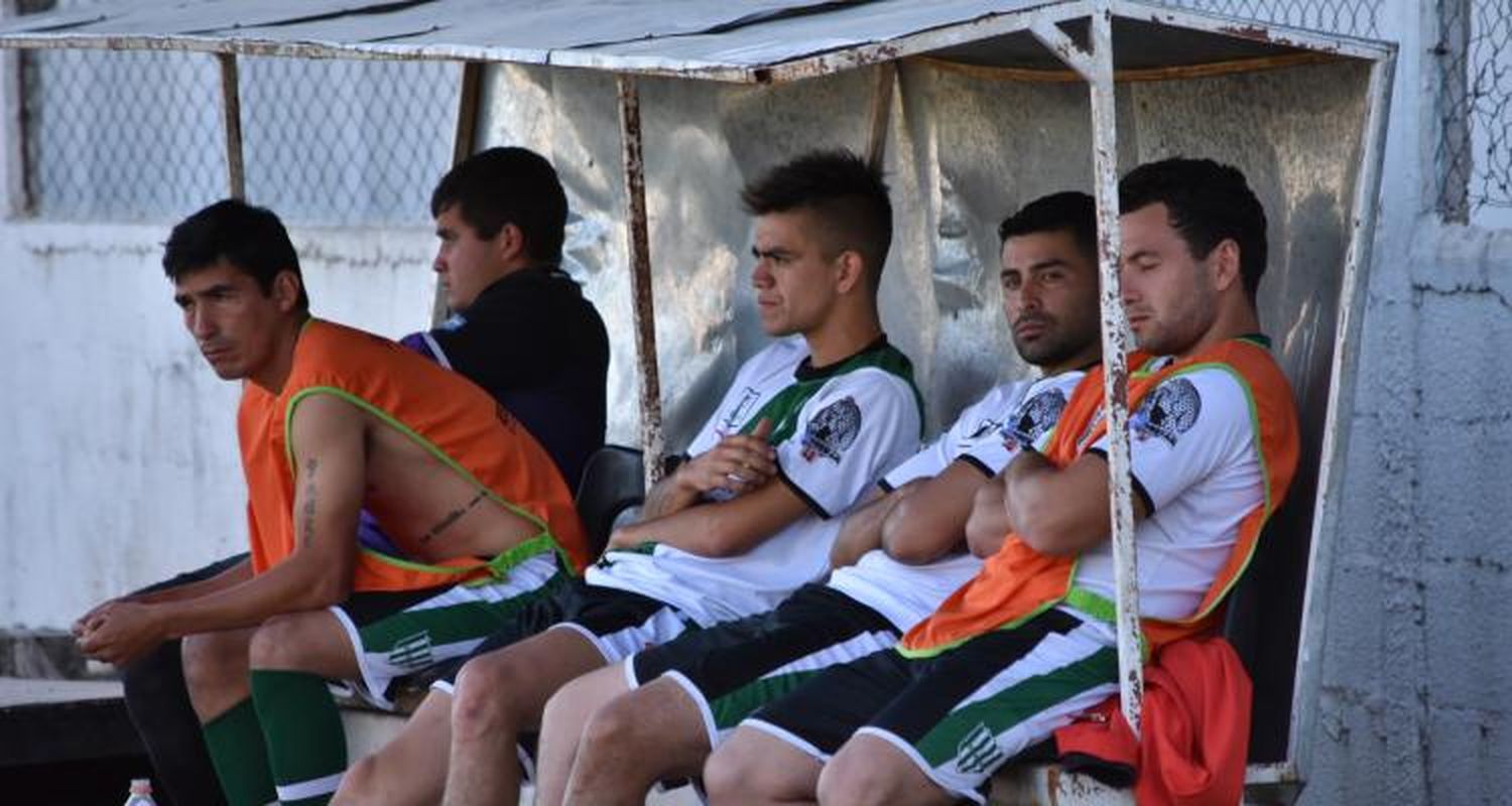 #PorLosClubes: Mientras espera a Alberto Aguilar, Banfield continúa con la preparación