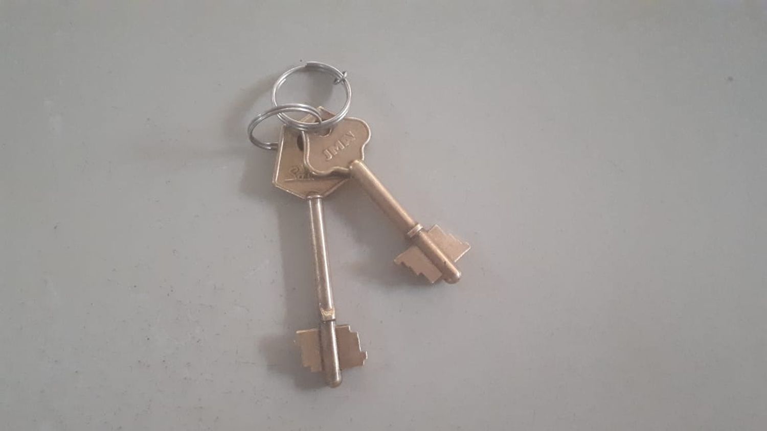 Llaves encontradas