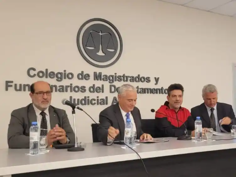 Integrantes de Amafutan colaboraron en el Código Procesal Penal bonaerense