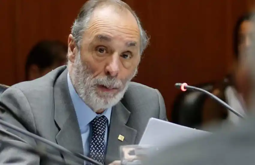 Consejero de la Magistratura: “La división del bloque oficialista es una mentira y una burla a la Corte”