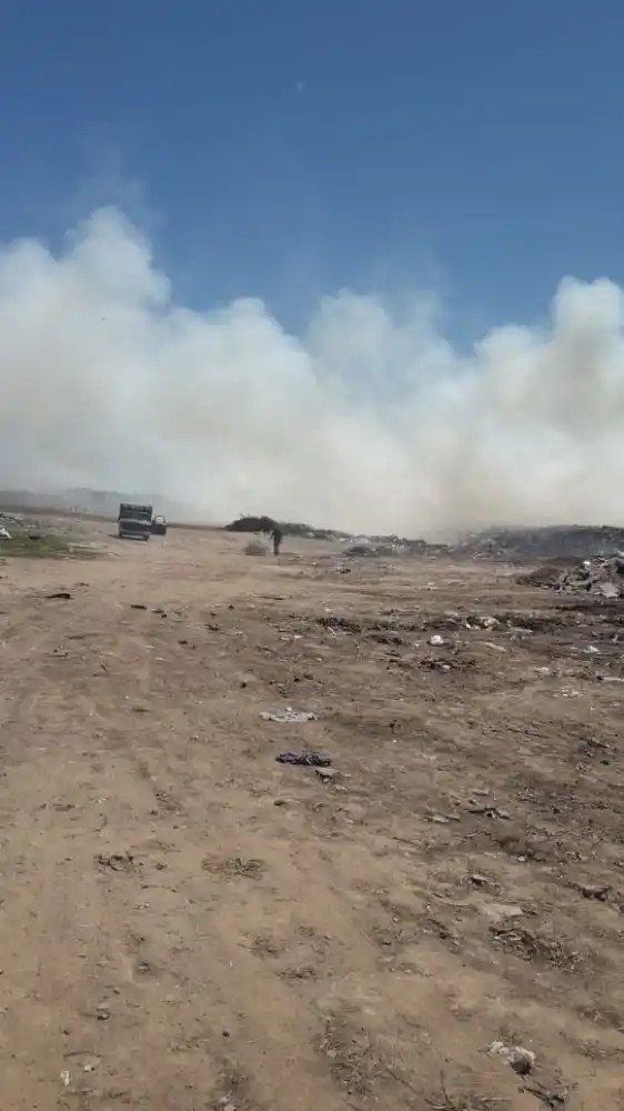Humo en el basural