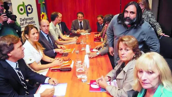 Paritarias 2015: Gremios bonaerenses piden aumentos de entre 35 y 50%