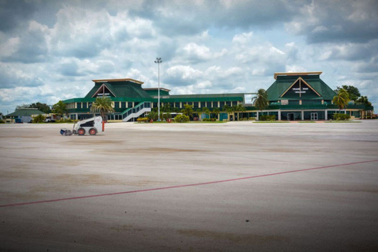 Cuba mantendrá la suspensión de vuelos al menos hasta Octubre