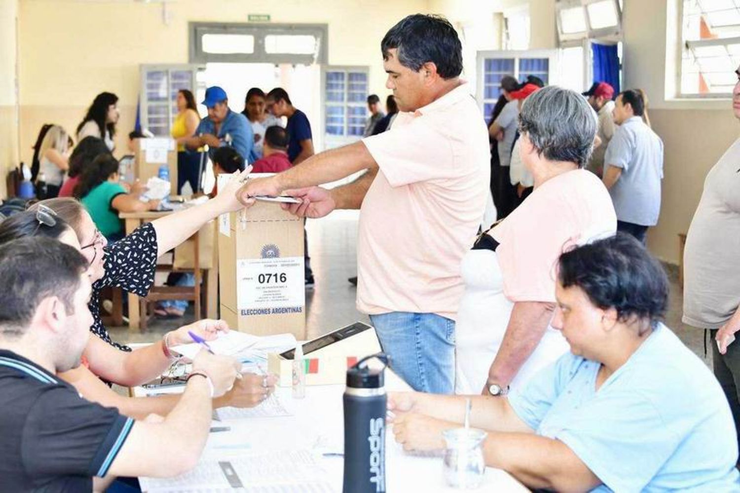 En una jornada con 46° de térmica las elecciones 
en Formosa se desarrollaron con normalidad