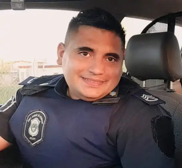 GESTOS PARA DESTACAR: Vecino de Hurlingham agradece a policía de nuestra ciudad tras asistirlo en accidente