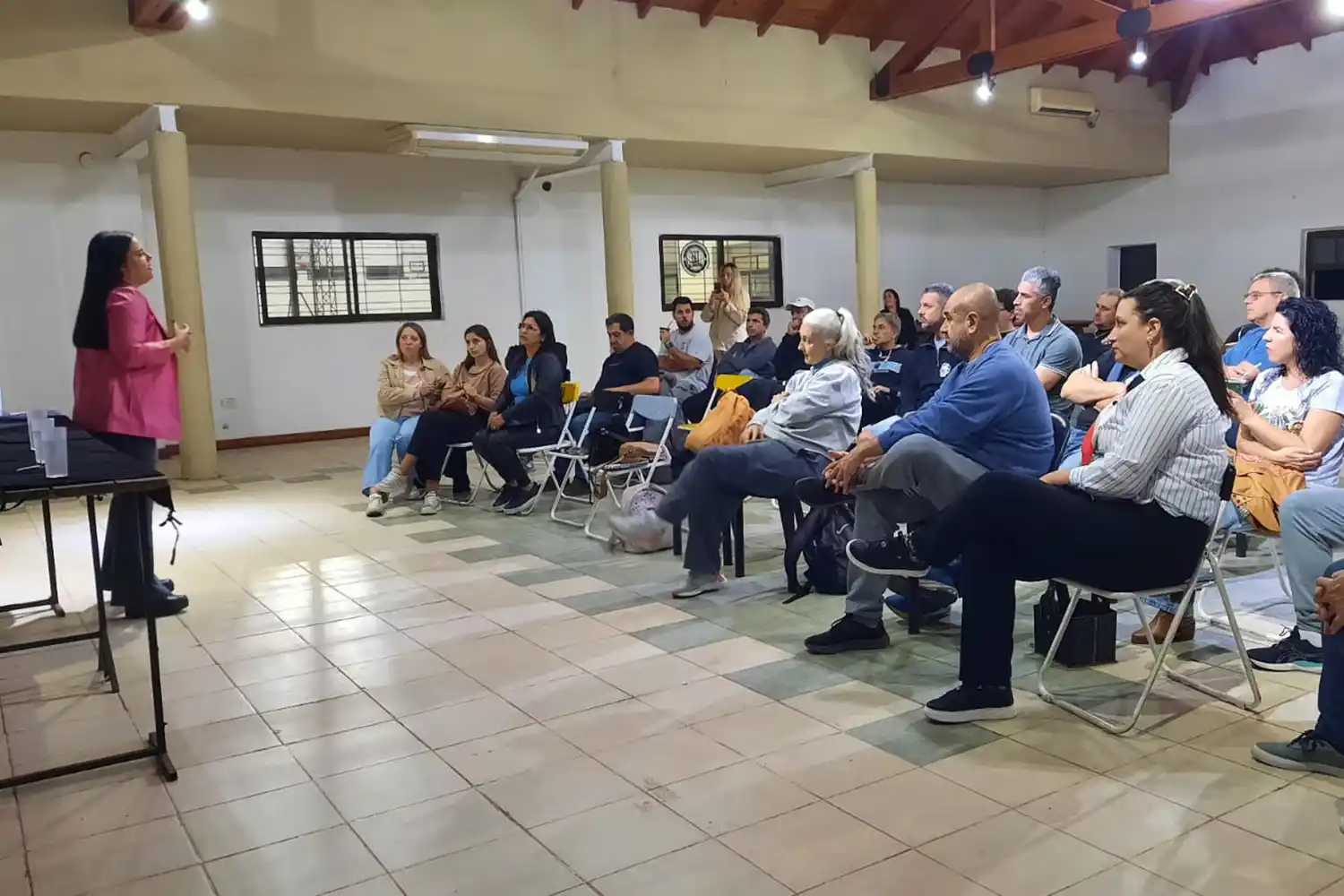 El Ministerio de Salud profundiza la promoción de la salud mental y la prevención del suicidio en escuelas entrerrianas