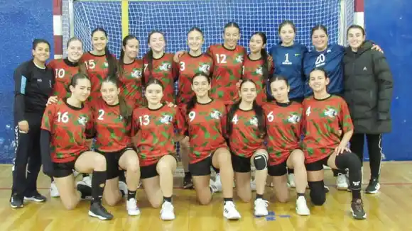 Handball: Doble victoria entrerriana para seguir siendo de la “A” y top 5 nacional