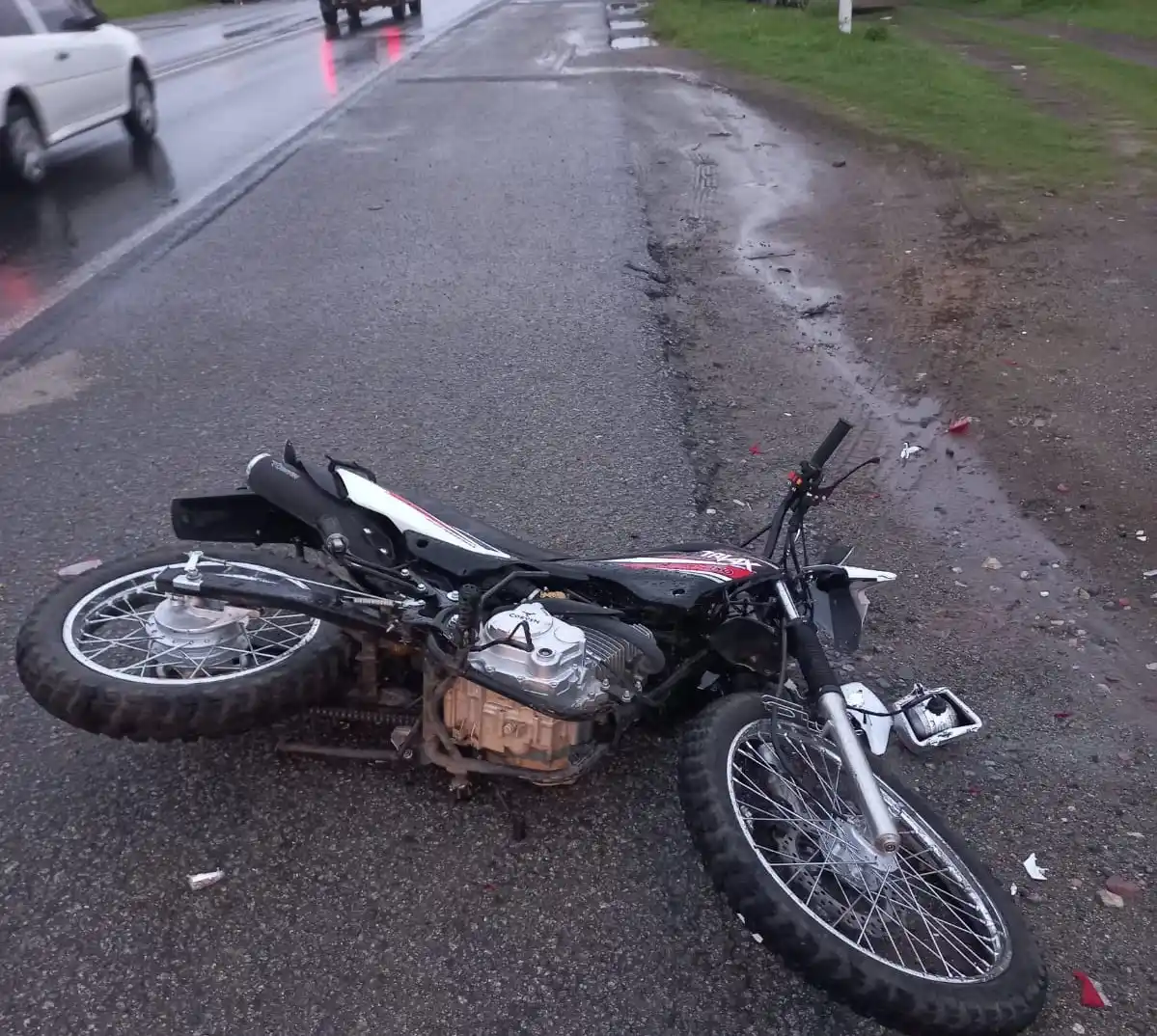 Giró en "u", chocó y huyó: así fue el accidente en Cuba y la Ruta 226