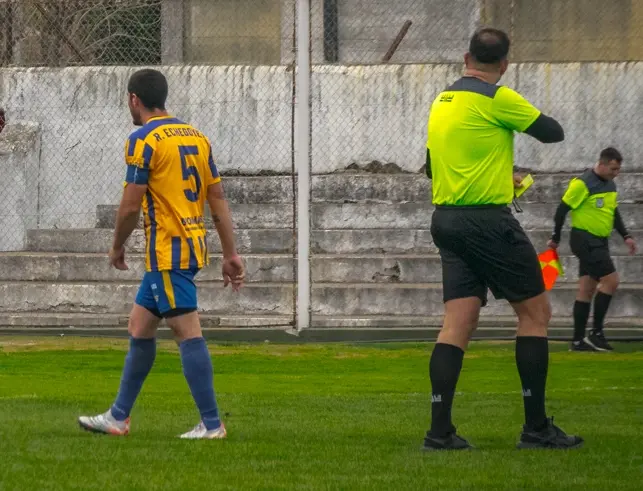 El fútbol local se juega con jueces bahienses y olavarrienses