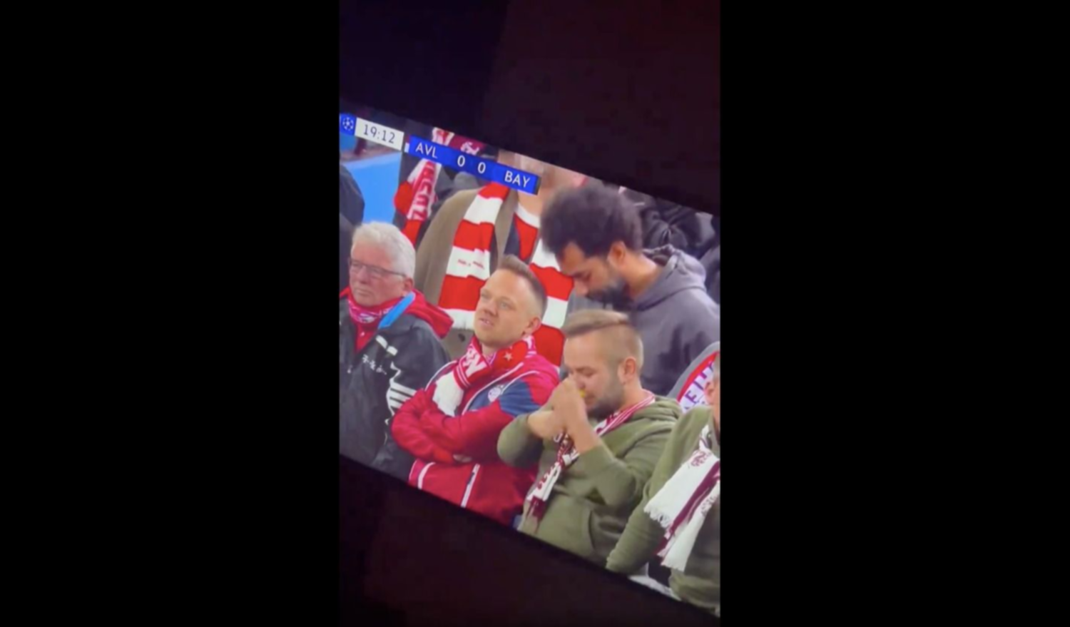 ¿Es cocaína? El impactante video de un fanático del Bayern Münich que se hizo viral