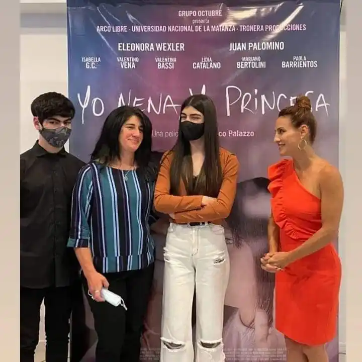 Llegó a los cines la historia de la primera niña trans en cambiar su DNI