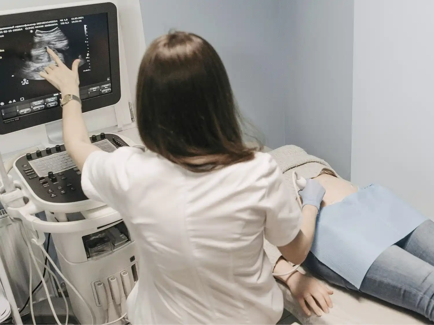 Instan a cumplir con los controles ginecológicos para detectar y prevenir complicaciones por endometriosis