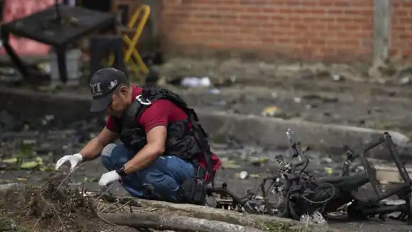 Encuentran fosa común con ocho víctimas de disidentes de las FARC en Colombia