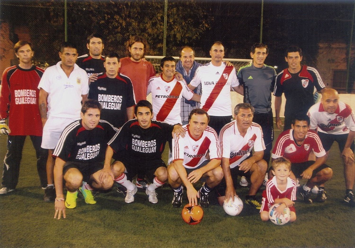 Inauguración de la cancha de fútbol-