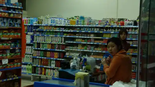 Supermercados chinos piden "tarifa social escalonada" para no aumentar precios