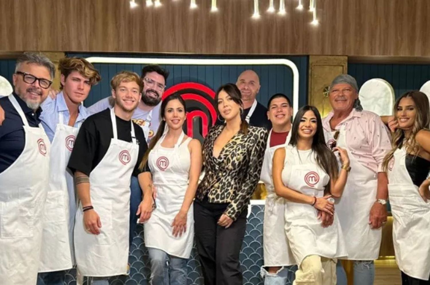 Los participantes de MasterChef cocinaron con la ayuda de los ex Gran Hermano