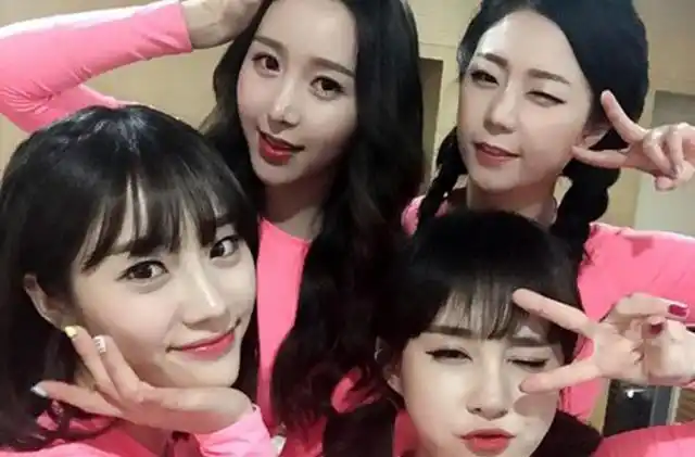 Moda que se impone: "occidentalizar" los ojos
