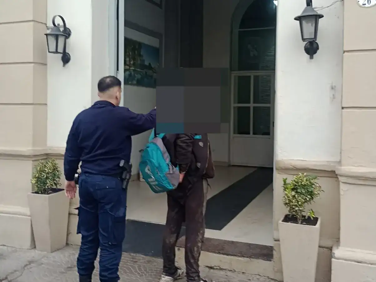 Detuvieron a un hombre por amenazar a una trabajadora municipal
