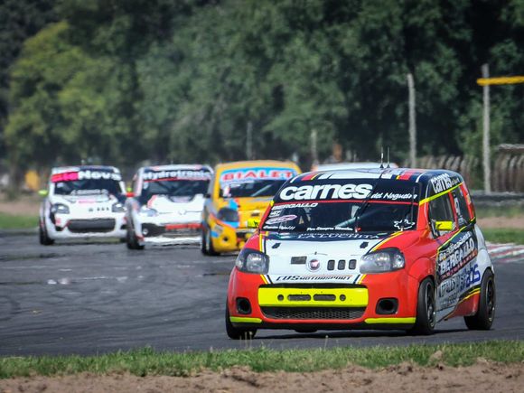 “La Gran Carrera del Año” llega a San Nicolás con más de 200 pilotos en pista