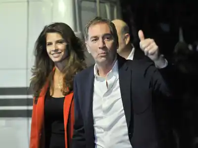 Diego Santilli aseguró que cumplirá su promesa de pelarse tras ganar en la provincia de Buenos Aires