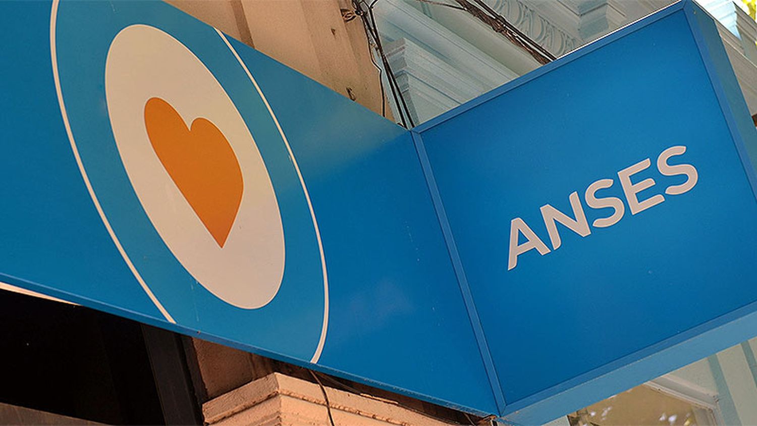 Jubilados y Pensionados: Anses confirmó las fechas de cobro y anunció cuándo se pagará el bono de $15.000