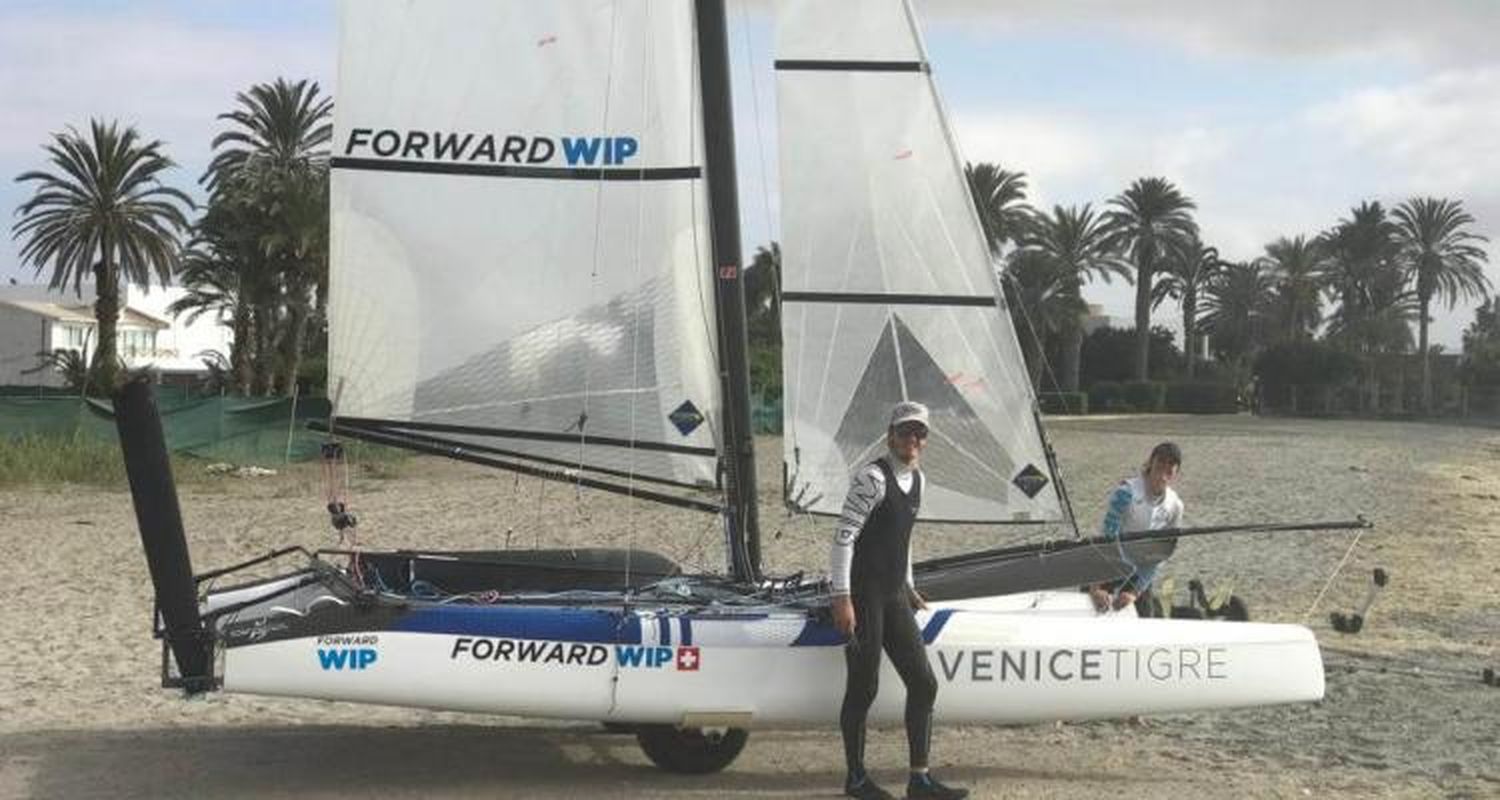 Lima 2019: Eugenia Bosco ganó la única regata de la jornada y se aseguró una medalla en nacra 17