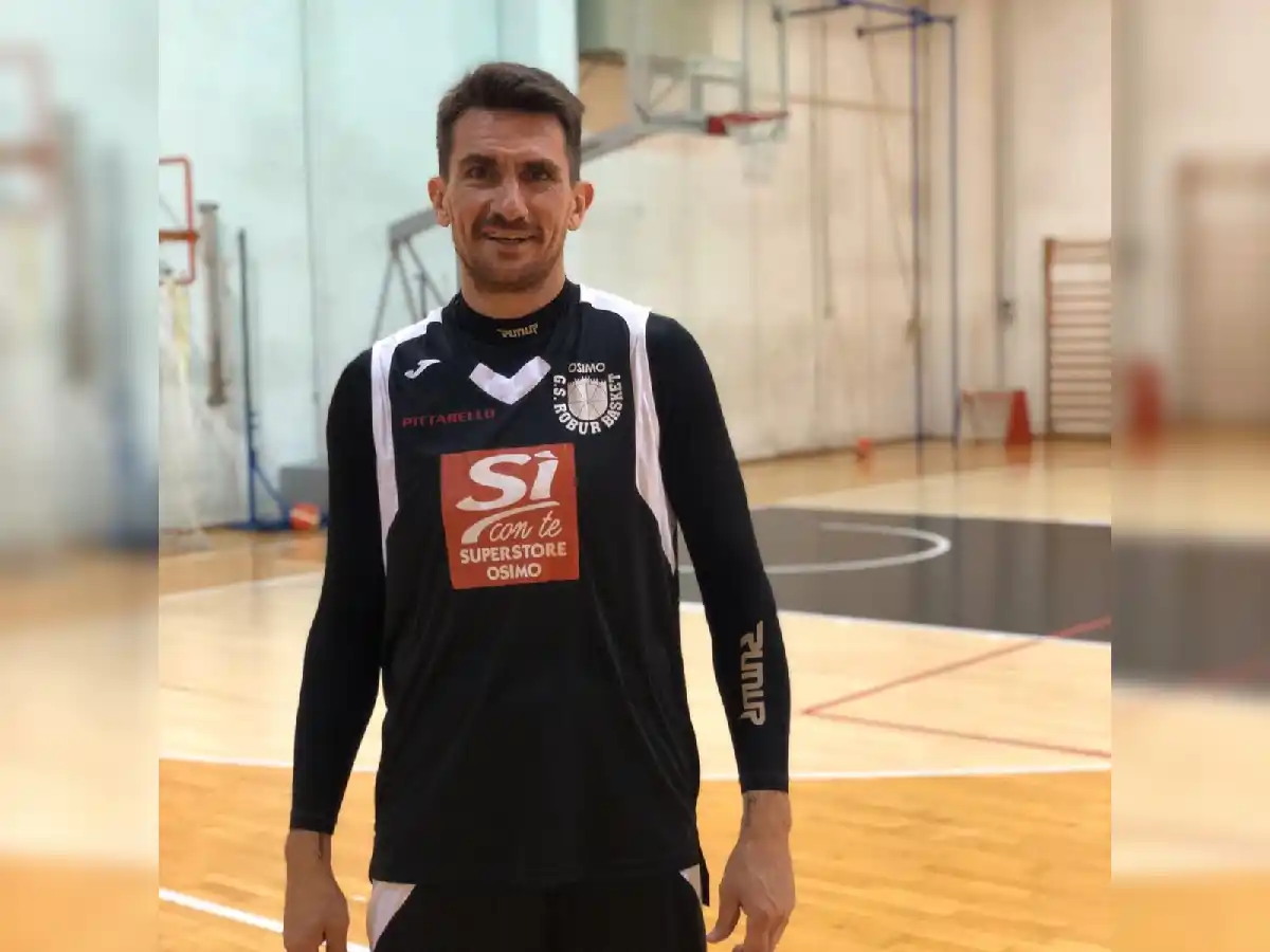 “Viejo es el viento y sigue soplando”