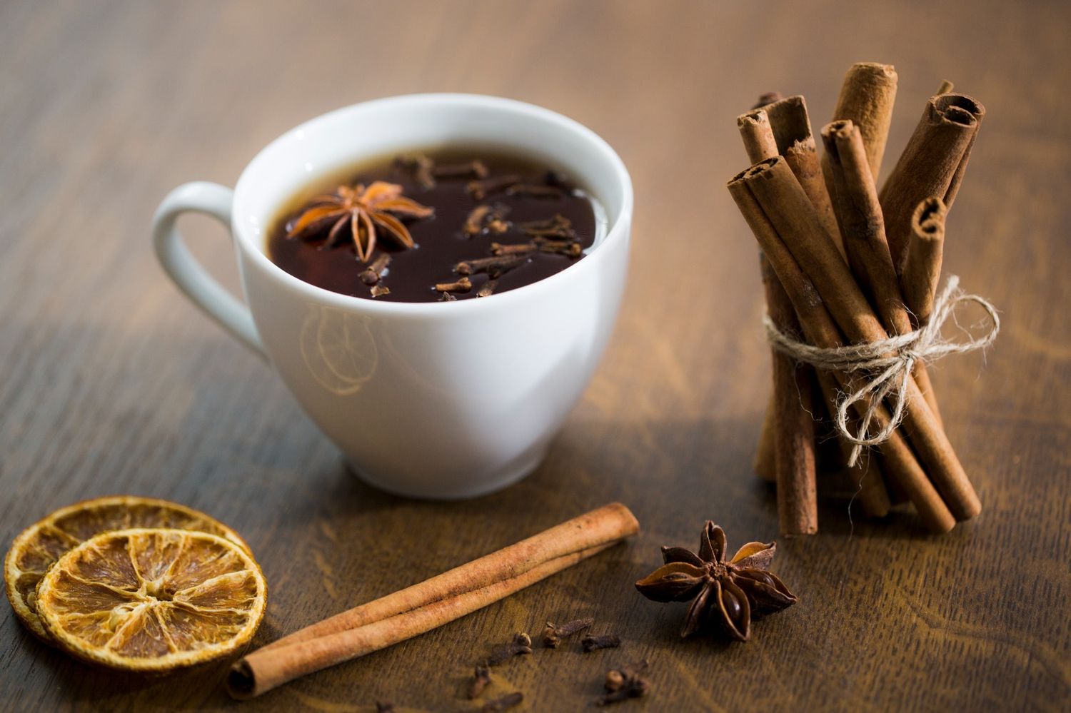 Canela, la infusión que da alivio y relaja antes de dormir