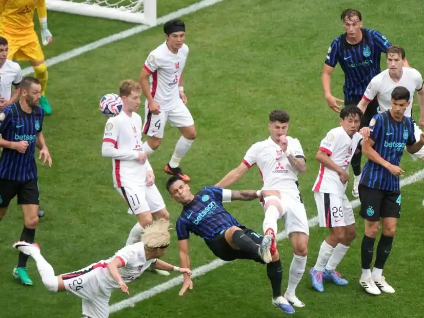 Con un gol de chilena de Lautaro, Inter de Milán superó con lo justo al Urawa de Japón por el Mundial de Clubes