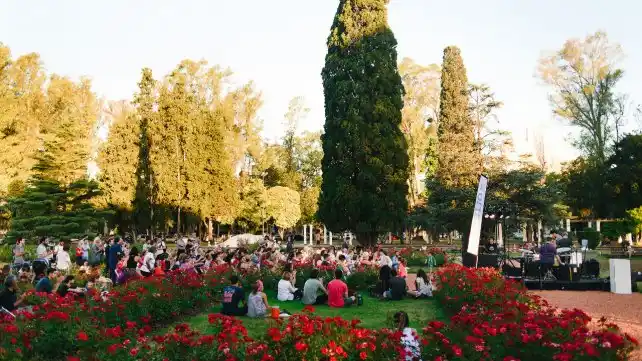 Rosario: se revalorizaron más de 40 plazas y parques