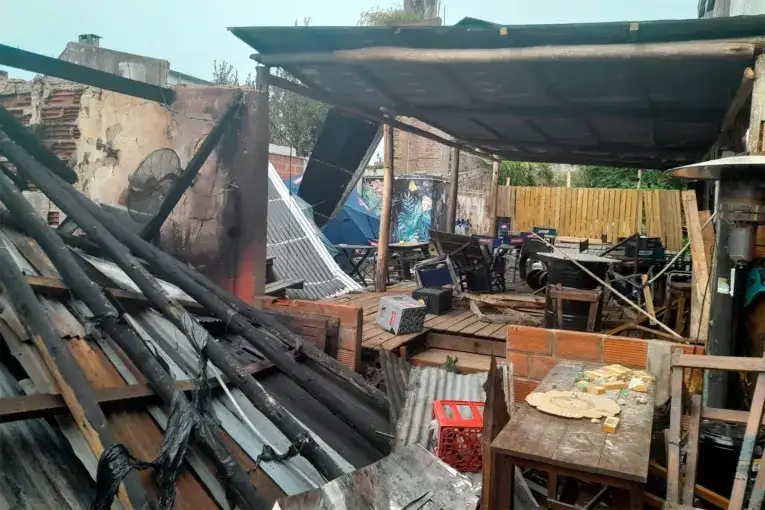 Estallido, fuego y desesperación.
