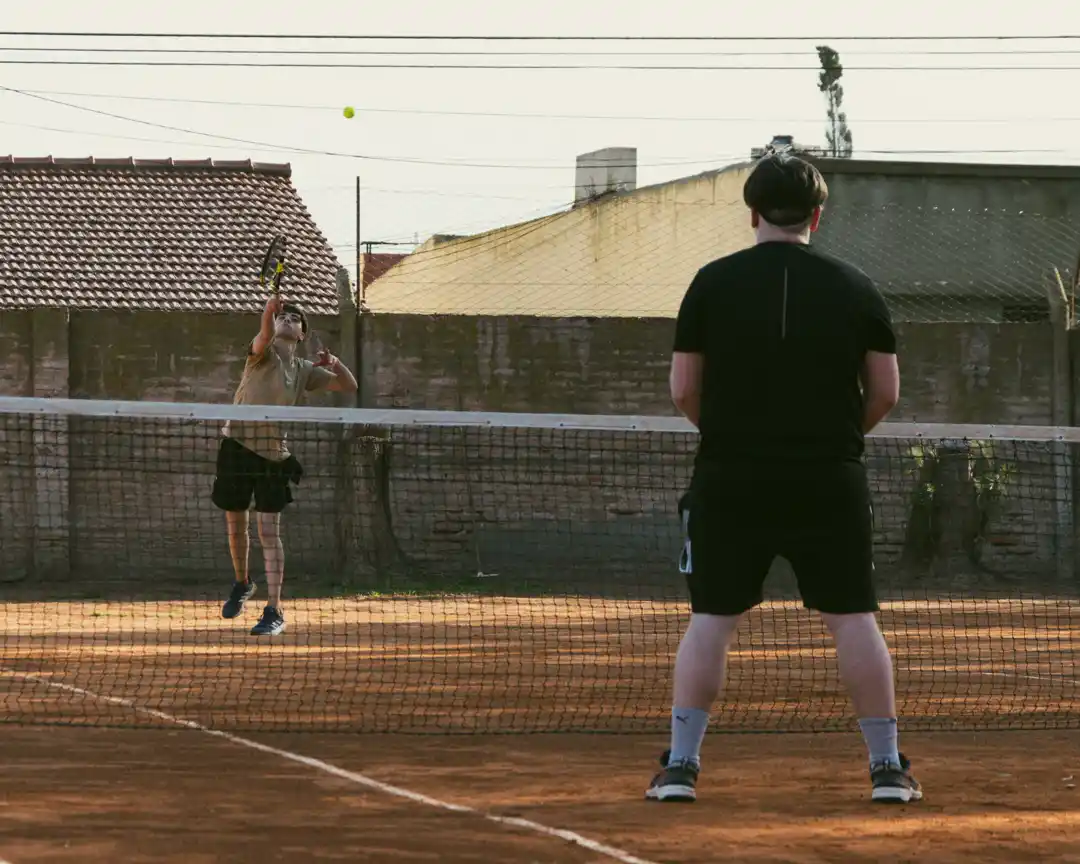 El tenis se vivió con intensidad en el Lawn