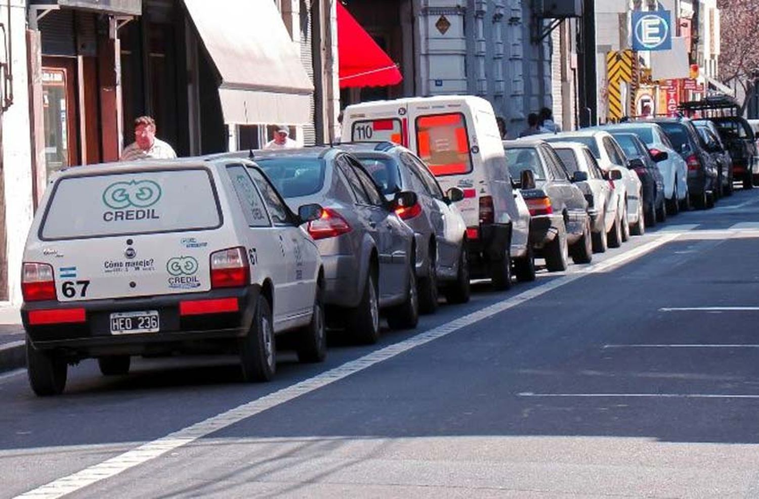 Presentan una ordenanza para libre estacionamiento durante las fiestas