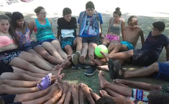 Prevención de la violencia y promoción de la solidaridad en las colonias de vacaciones