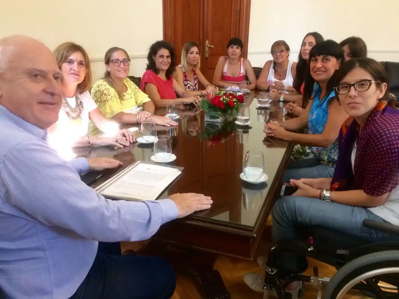Lifschitz se reunió con la Mesa de Mujeres por la Paridad