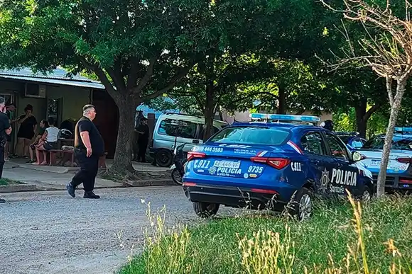 Vecinos del barrio 2 de Abril alarmados por una semana de tiroteos: "No vamos a llevar más a los chicos al jardín"