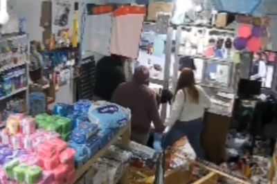 Temperley: detuvo a golpes a uno de los delincuentes que entraron a robar a su comercio