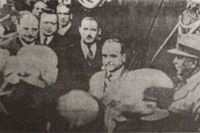 En 1935 visitó Tandil el presidente de Brasil: durmió en un tren, recorrió estancias y plantó un cedro