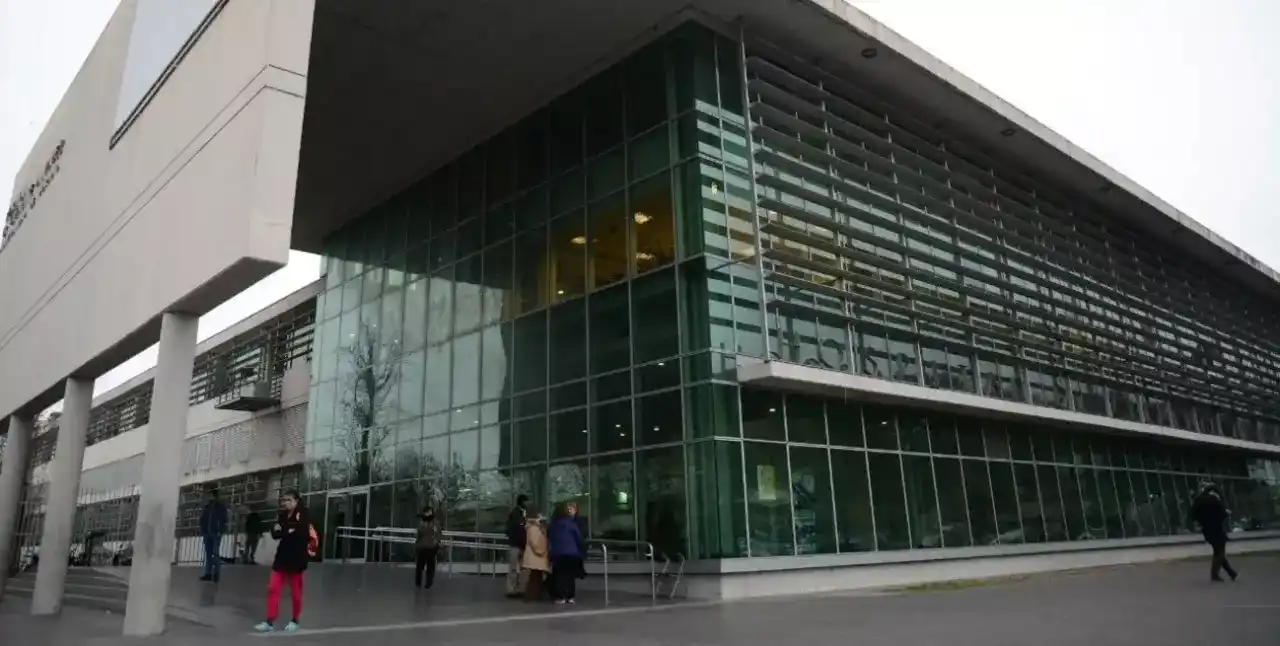 Rosario: mataron a un joven en barrio Villa Itatí