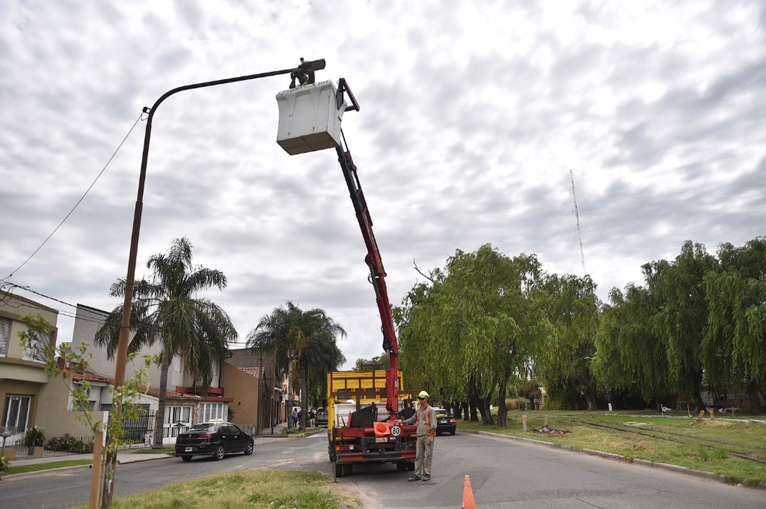 Cronograma de trabajos de bacheo e iluminación en la ciudad de Santa Fe