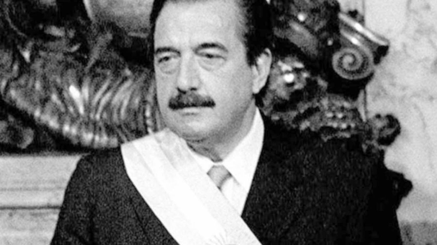 Raúl Alfonsín y el fin de la violencia política