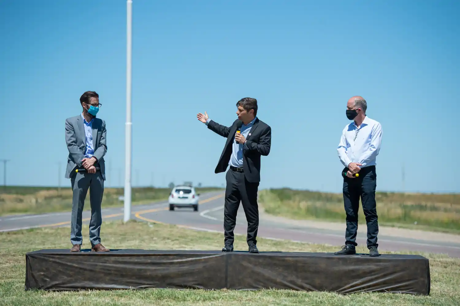 Kicillof en Pringles: Inauguró obra en una ruta y dijo que "porque Vidal la dejó endeudada, yo no la iba a dejar de garpe"
