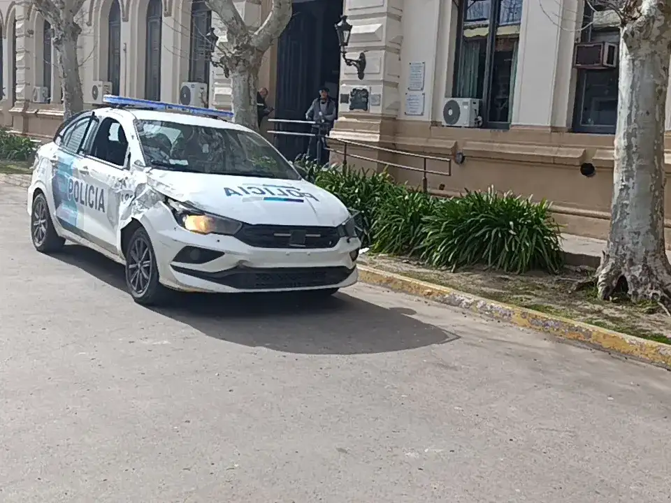 patrullero en la municipalidad