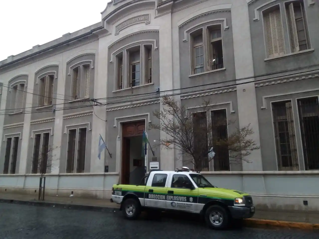 Amenaza de bomba en Sagrada Familia, la Primaria 5, la Técnica 5 y Escuela Sábato