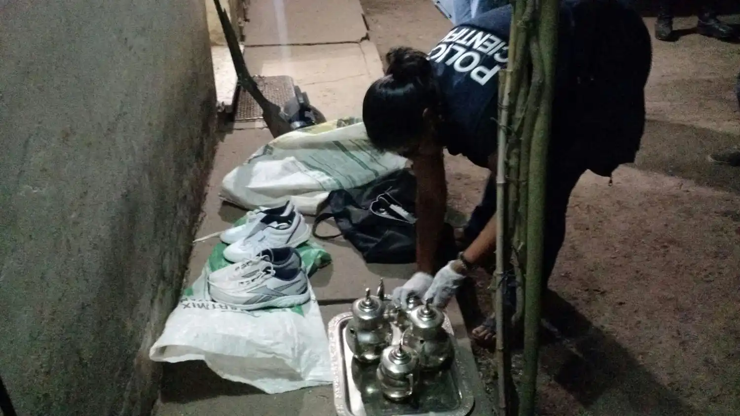 Llegó a su casa en una zona rural y delincuentes lo mataron