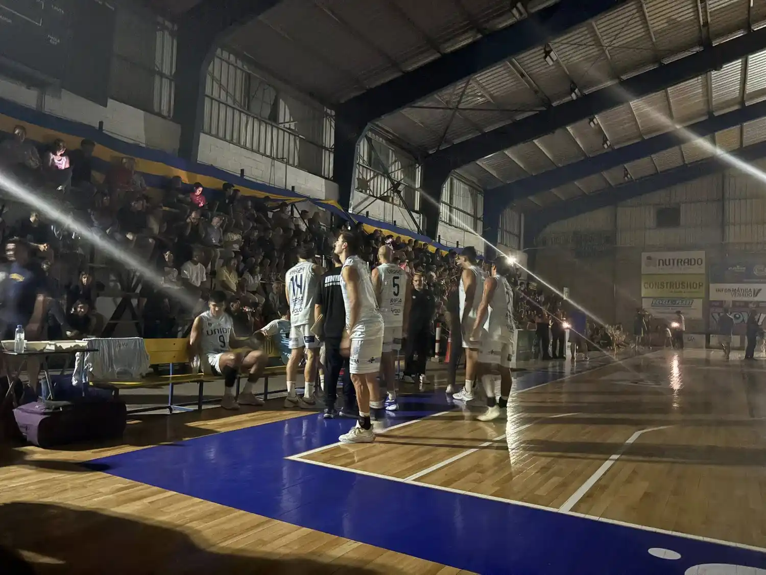 Centenario y Unión del Mar del Plata continúan su partido este martes a las 11. Foto: Laura Ávila (Tirado al Aro)