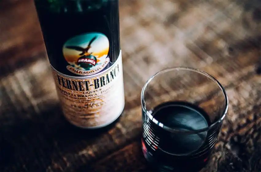 Declararon al fernet como la bebida alcohólica «más intomable del mundo»