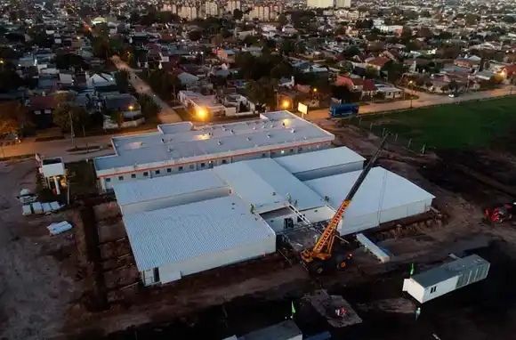 En tiempo récord, culminó la obra de 12 nuevos hospitales modulares